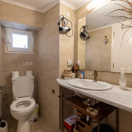 Avgi's House Nyaraló