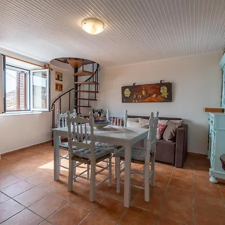 Avgi's House Pelekas